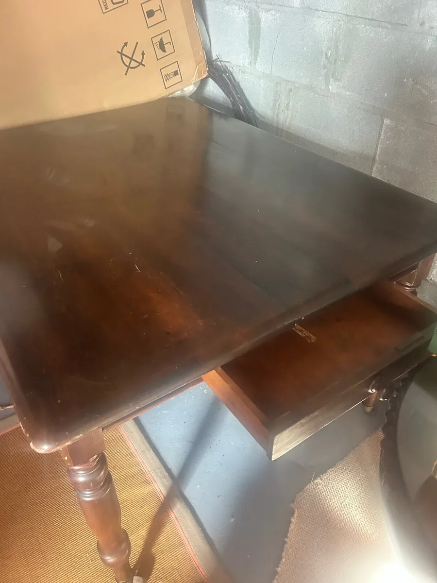 Antique dining table - Image 1