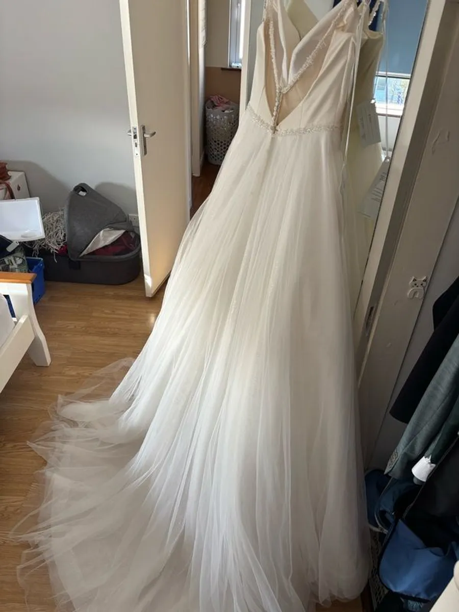 Wedding Gown - Image 4