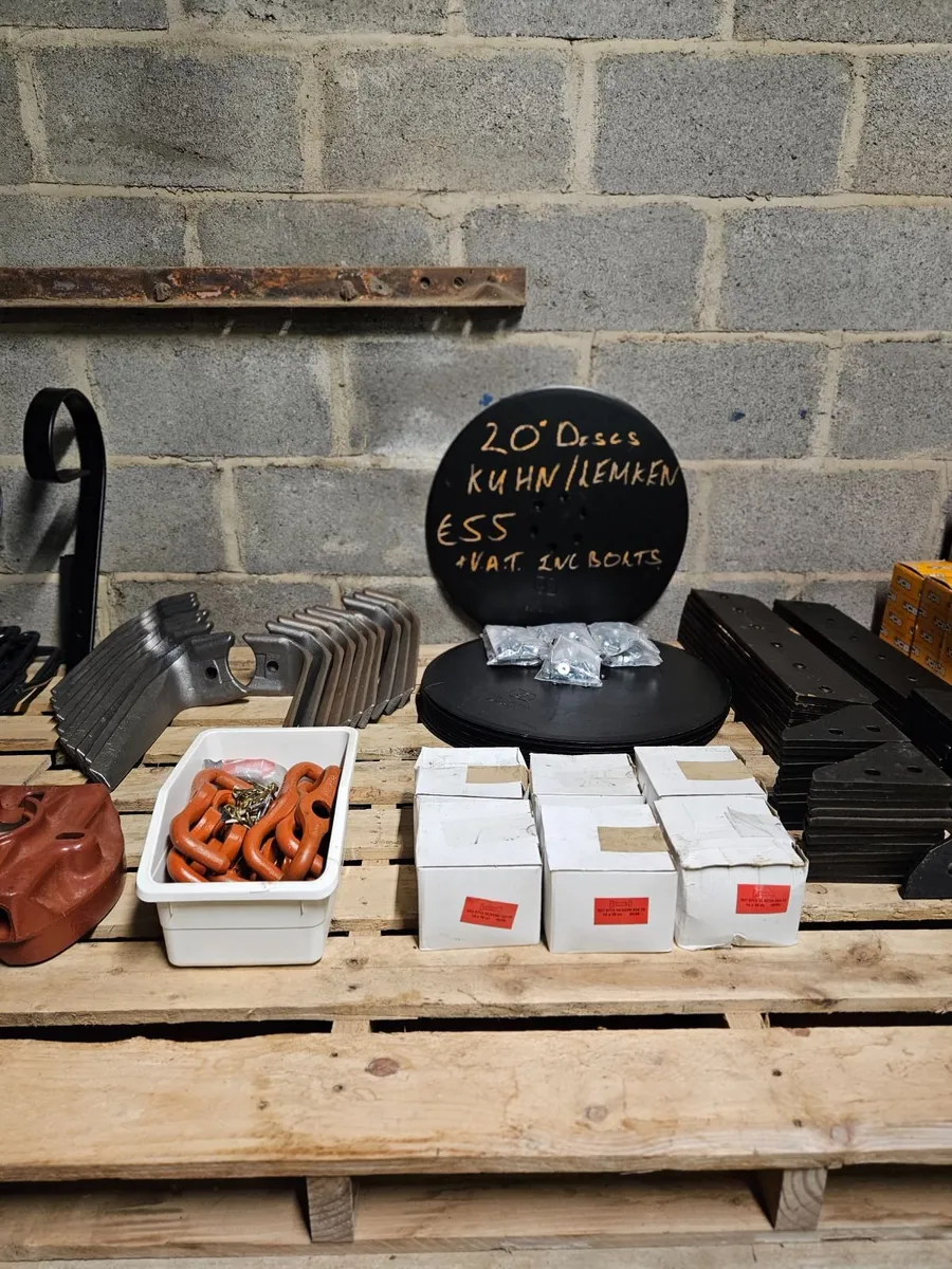 Kuhn Wearing Metal plough parts/power harrow tines - Image 1