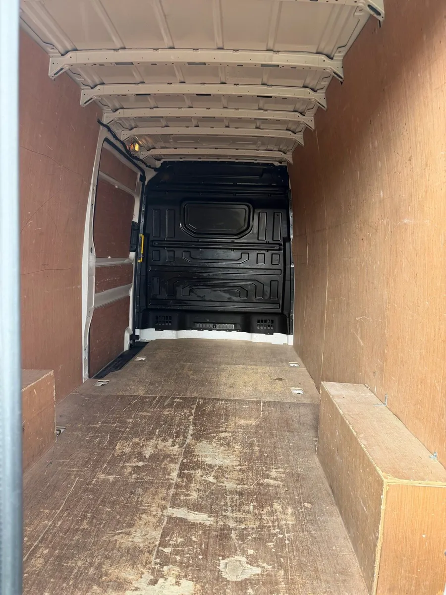 VW Crafter LWB High Roof - Image 3