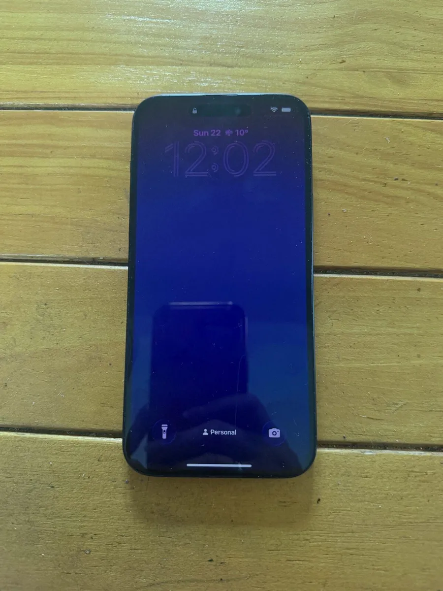 iPhone 15 plus - Image 1