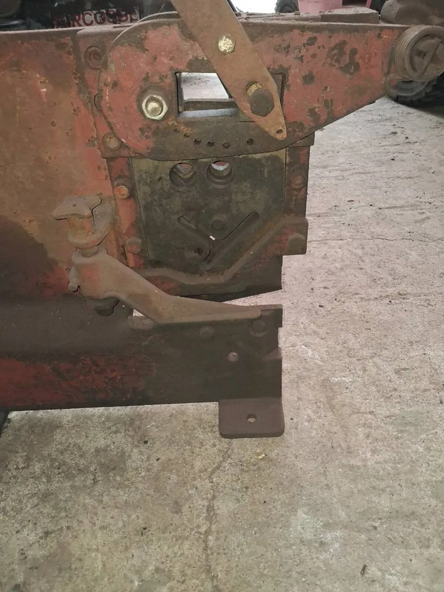 Guillotine - Image 2