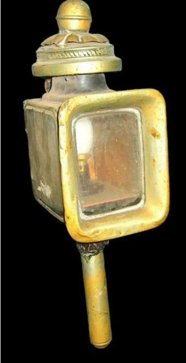 Vintage Original Carriage/Buggy Lamp - Image 4
