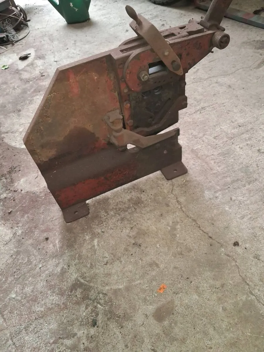 Guillotine - Image 3