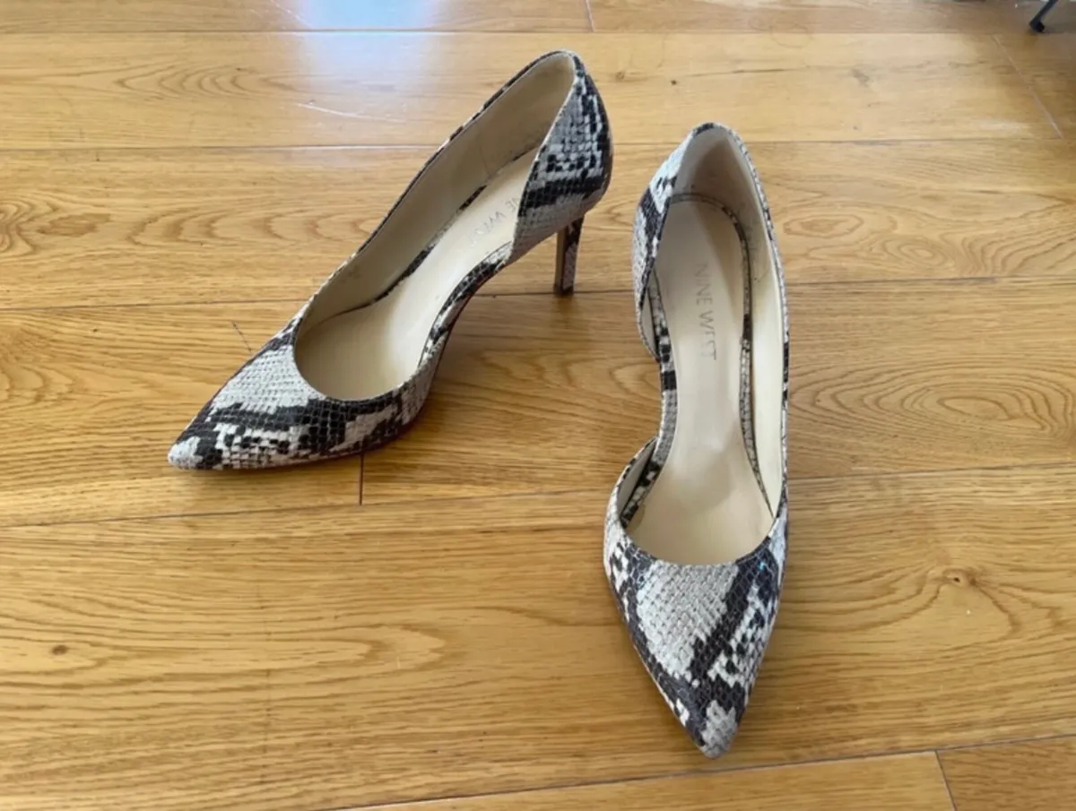 Snake print heels - Image 1