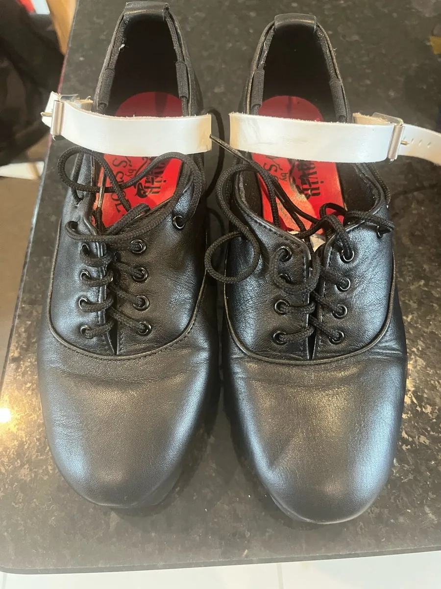 Fay’s Shies by Gavin - Image 2