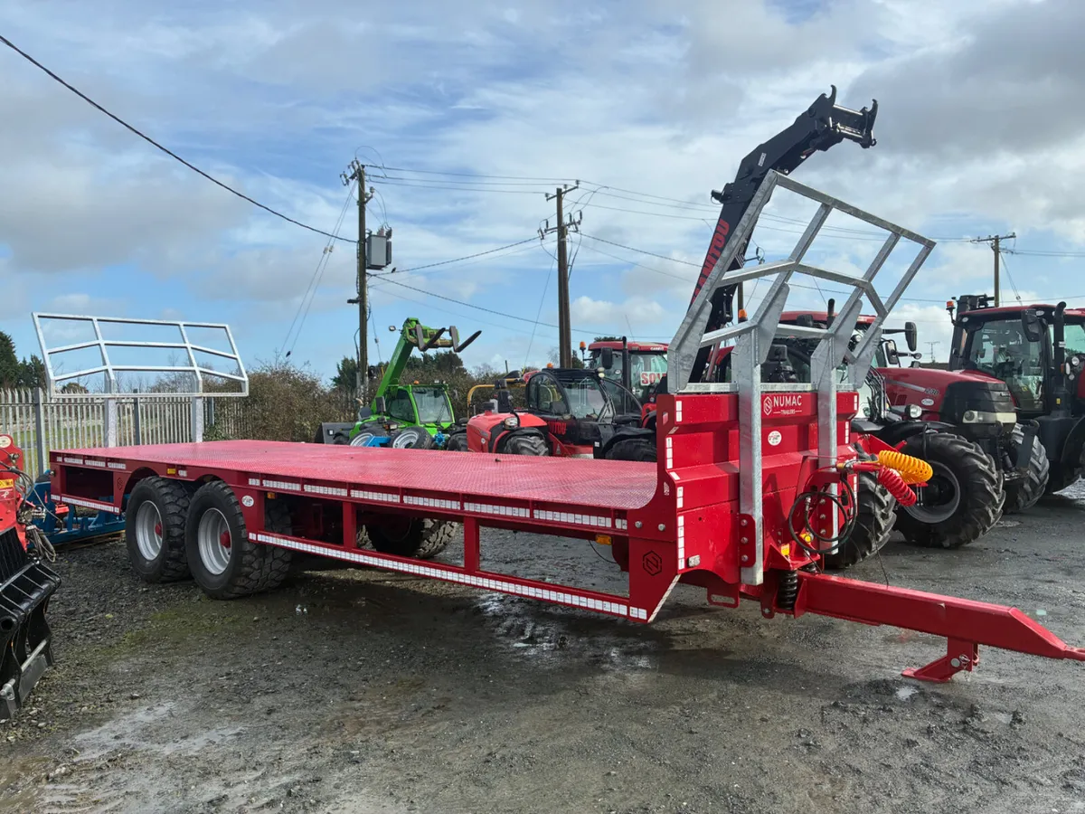 Numac 28ft bale trailer - Image 2