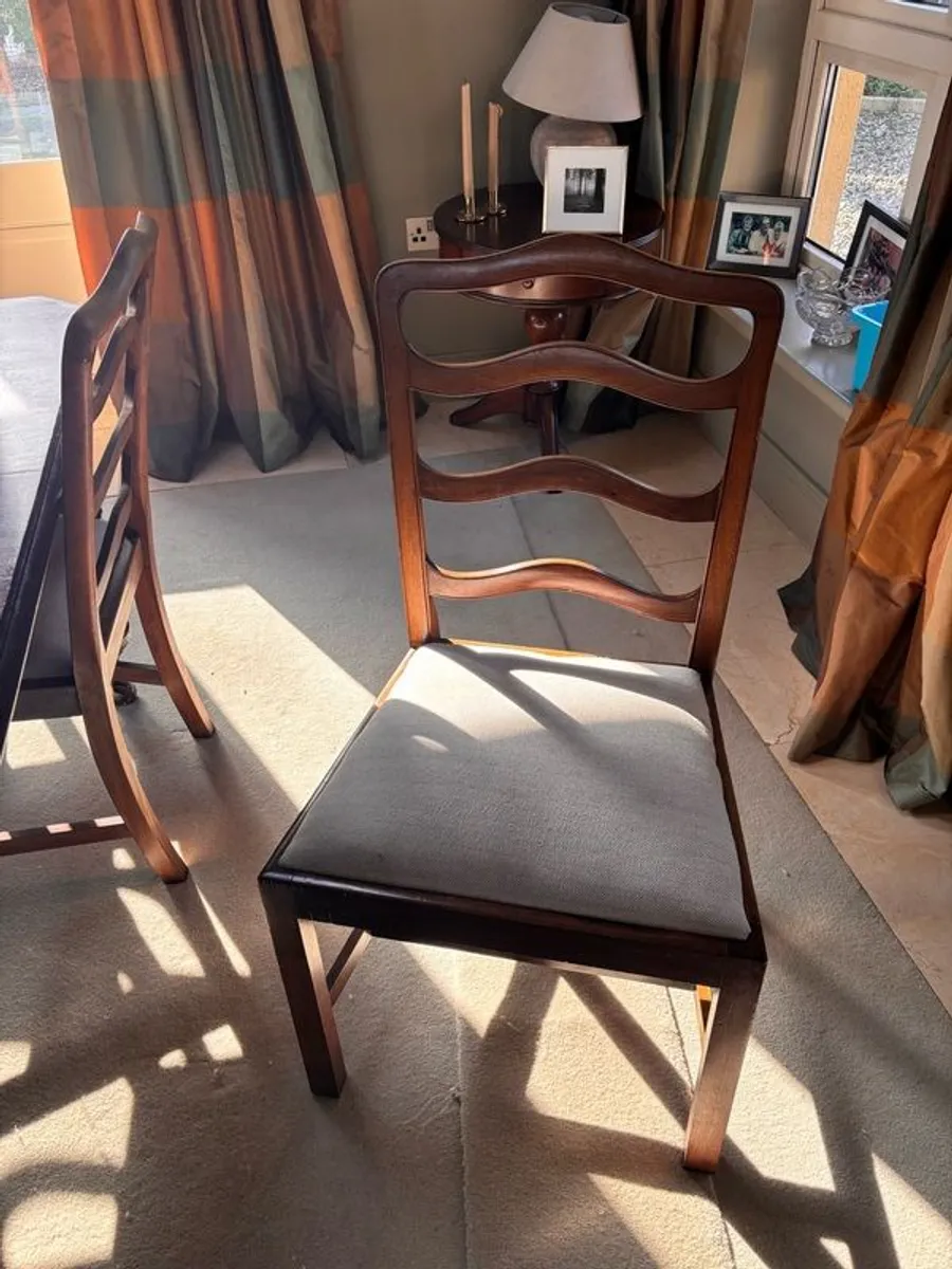 6 Sheard Bennington & Co Dini g chairs - Image 1