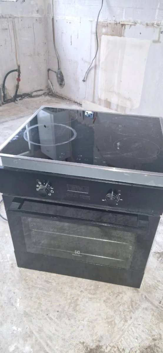Electrolux Oven and Hob - Image 1
