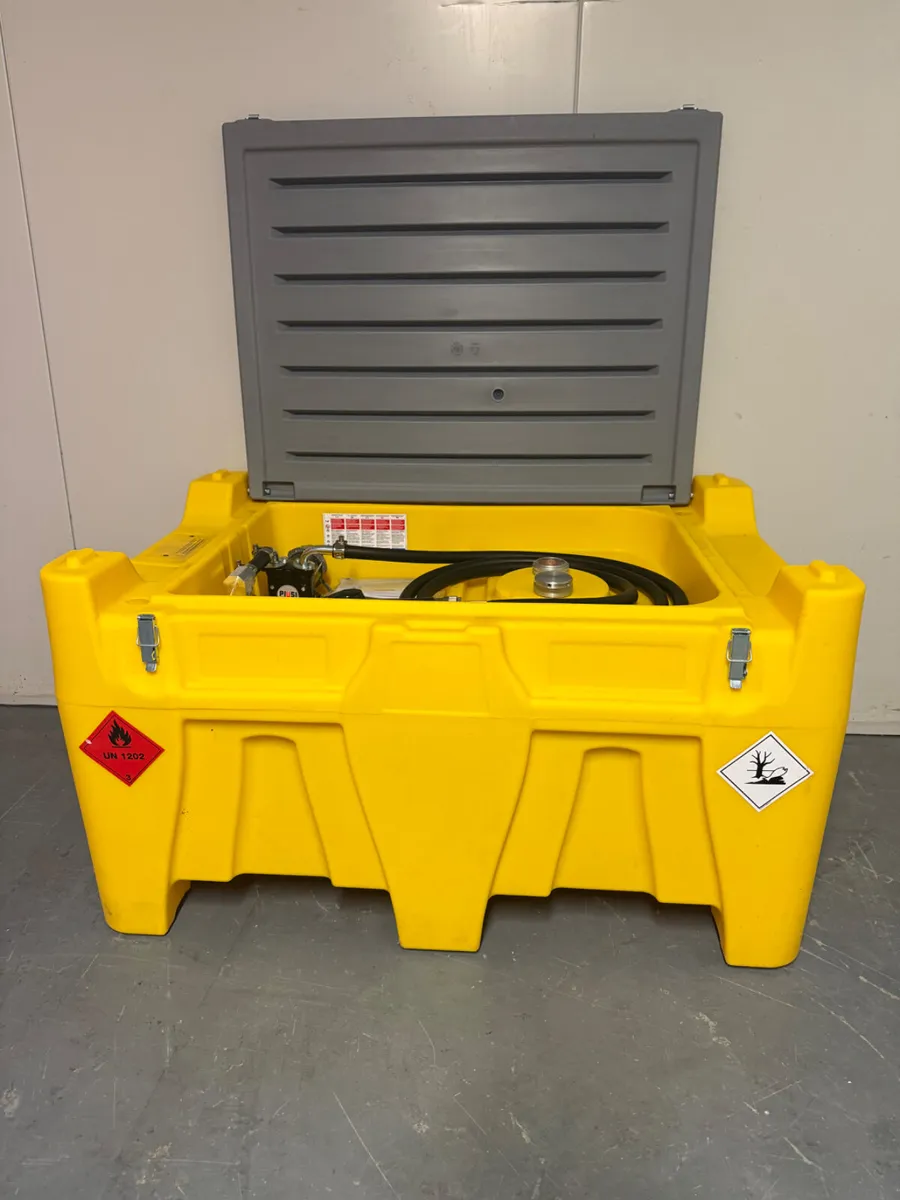 Fuel Bowser - Image 3