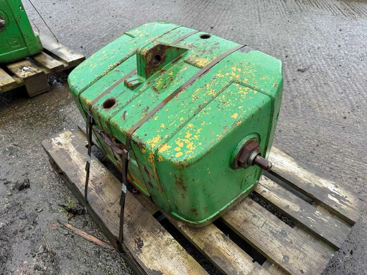 John Deere Big Pack Weight 900kg - Image 3