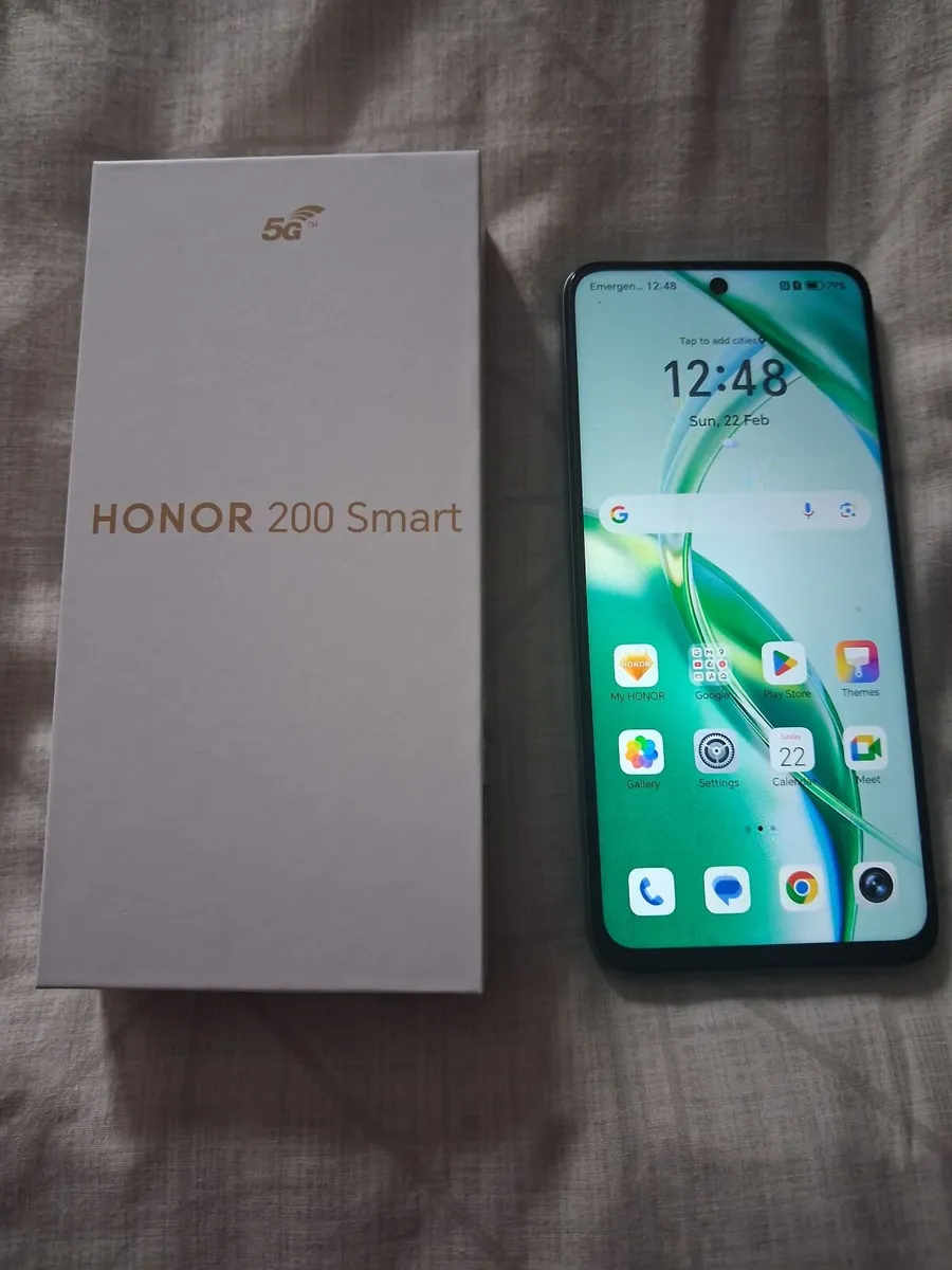 Mobile phone - Image 2