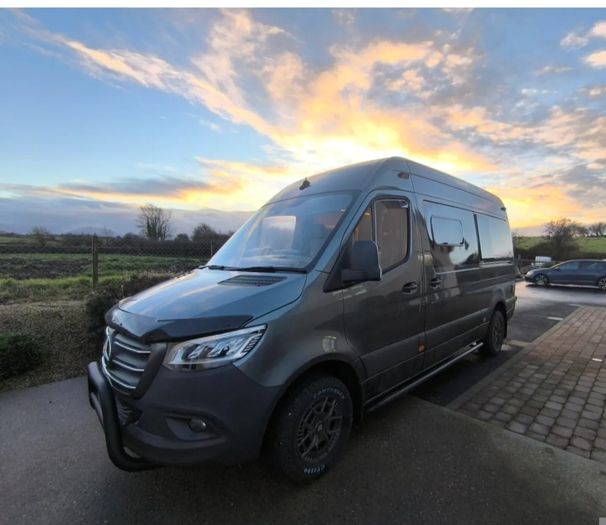 Mercedes Sprinter Camper van - Image 4