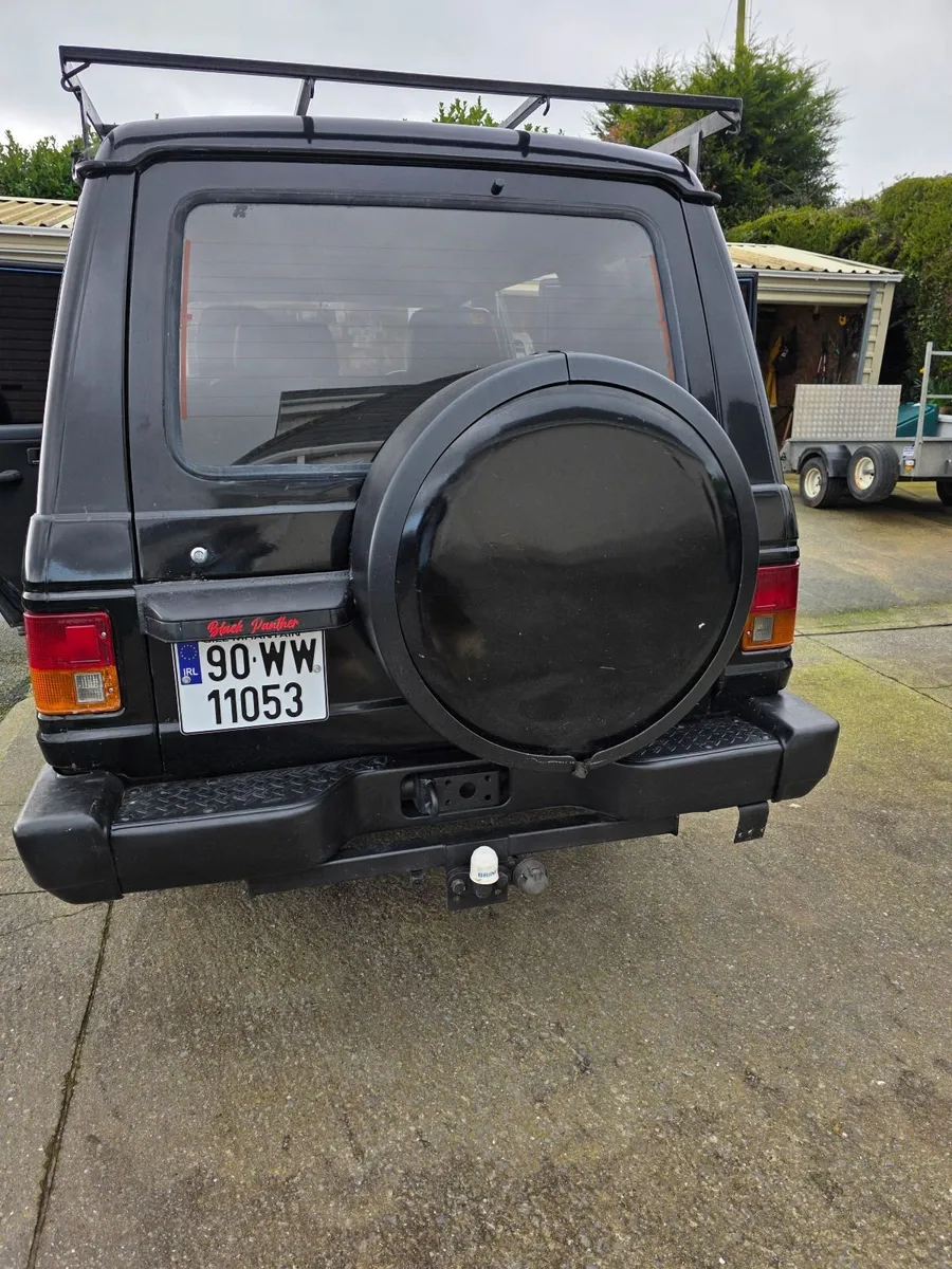 Mitsubishi Pajero 1990 - Image 3