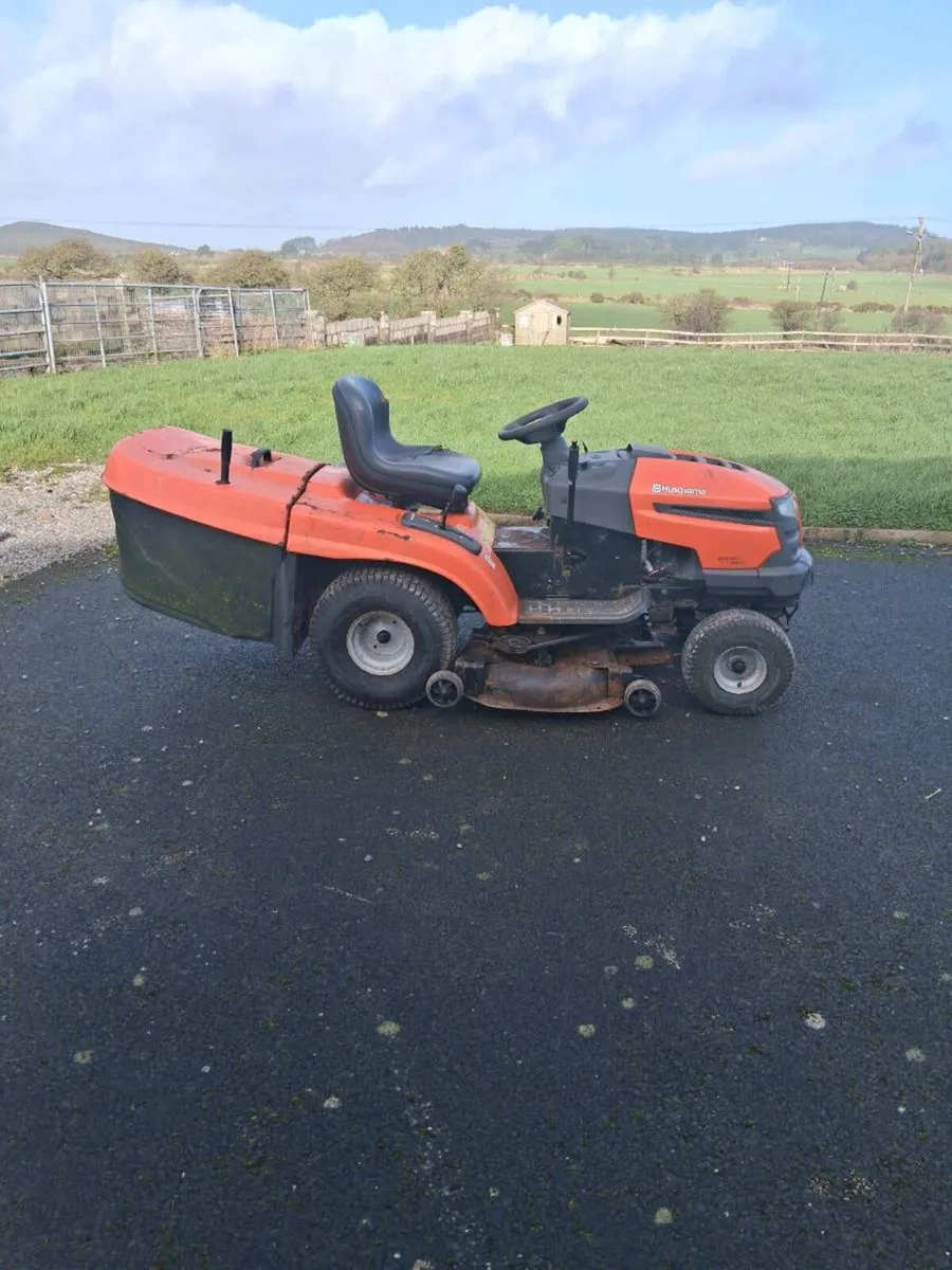 Ride on lawnmower - Image 4