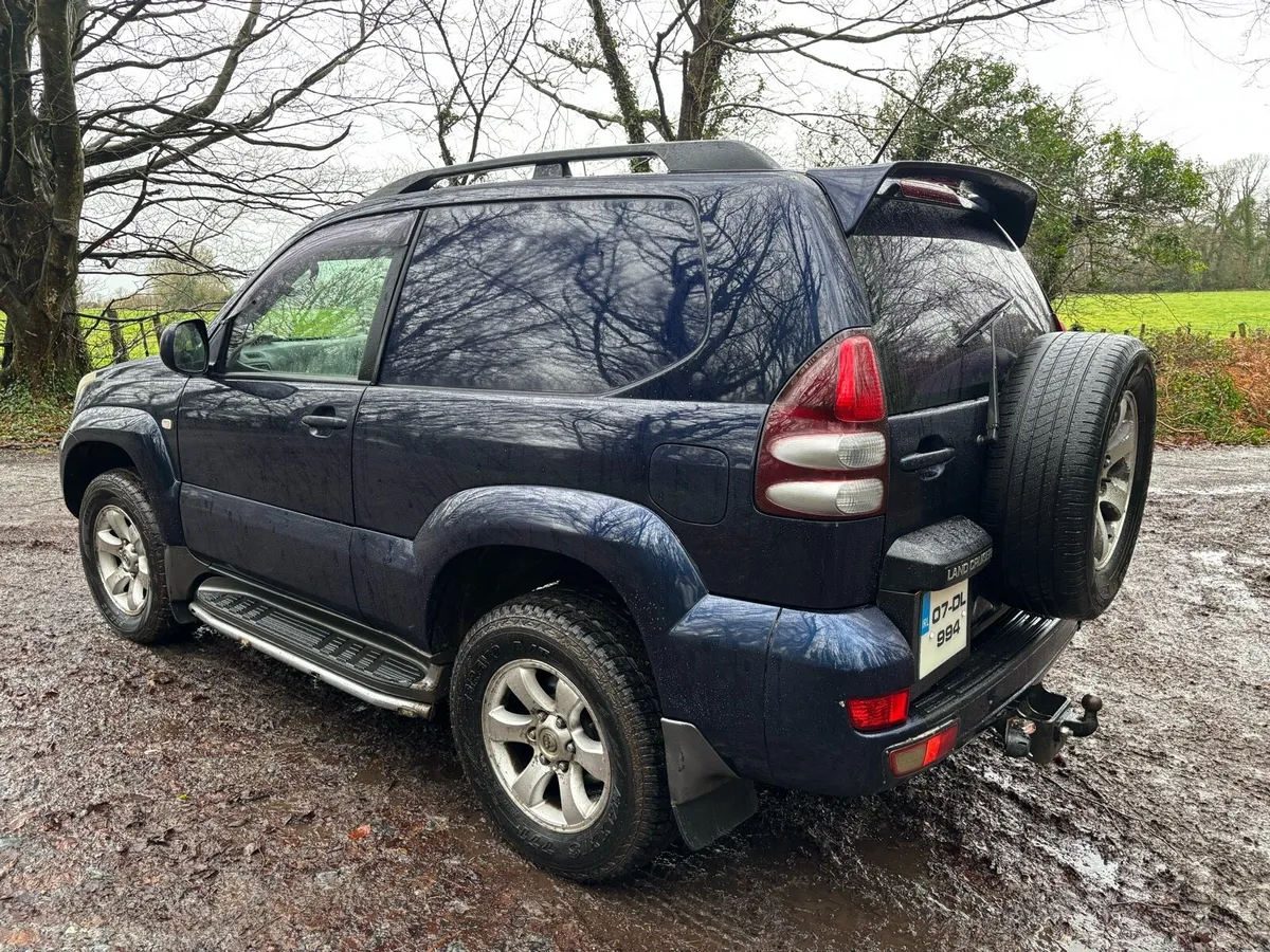 Toyota landcruiser - Image 2