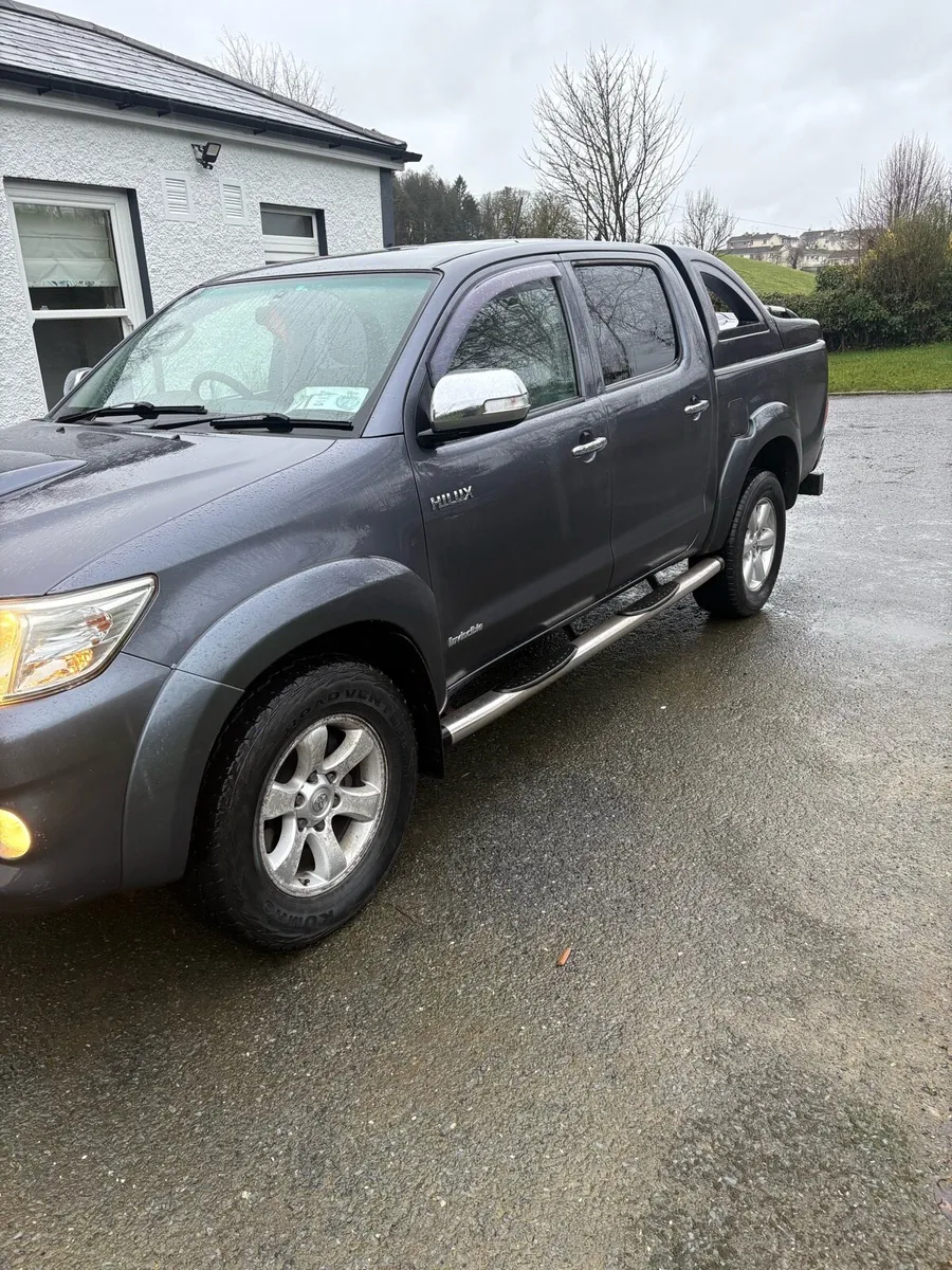 Toyota Hilux commercial - Image 1