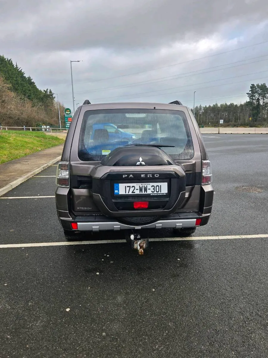 Mitsubishi pajero - Image 2