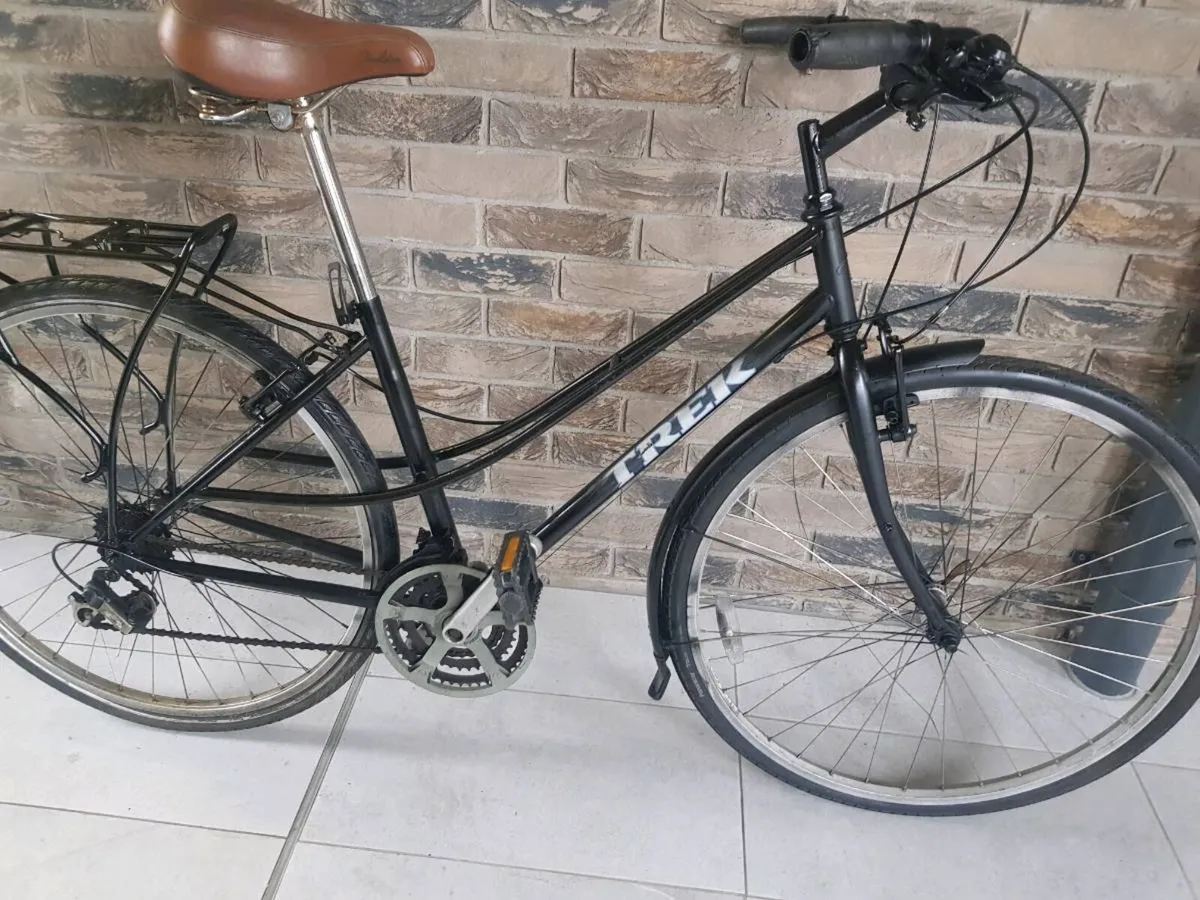 Retro trek ladies bike - Image 1