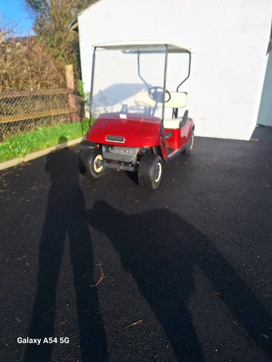 Ezgo txt golf buggy - Image 1