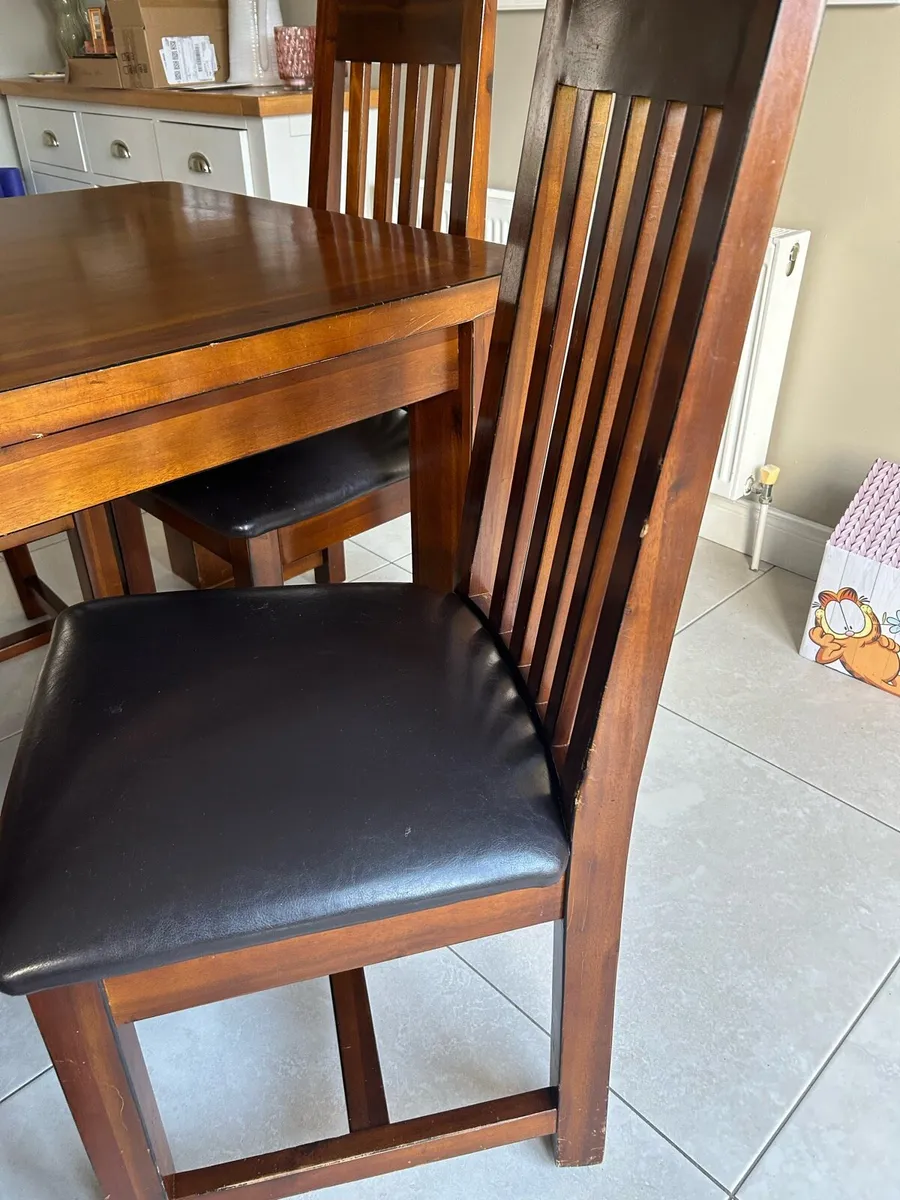 Kitchen table (extendable) with 6 chairs - Image 4