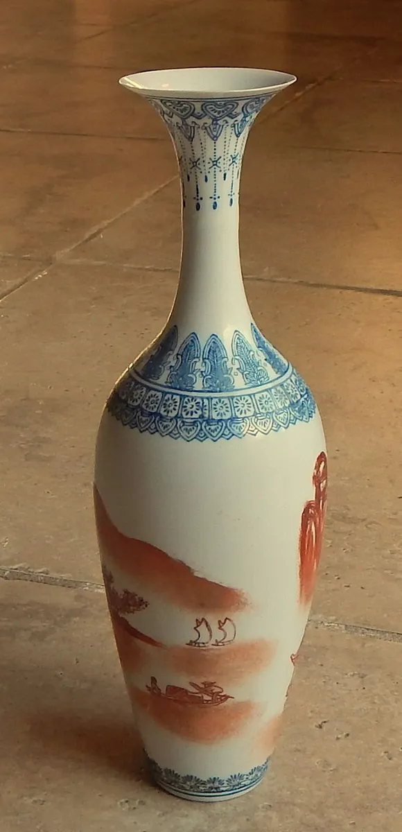 Vintage Chinese Slender Eggshell Porcelain Vase - Image 4