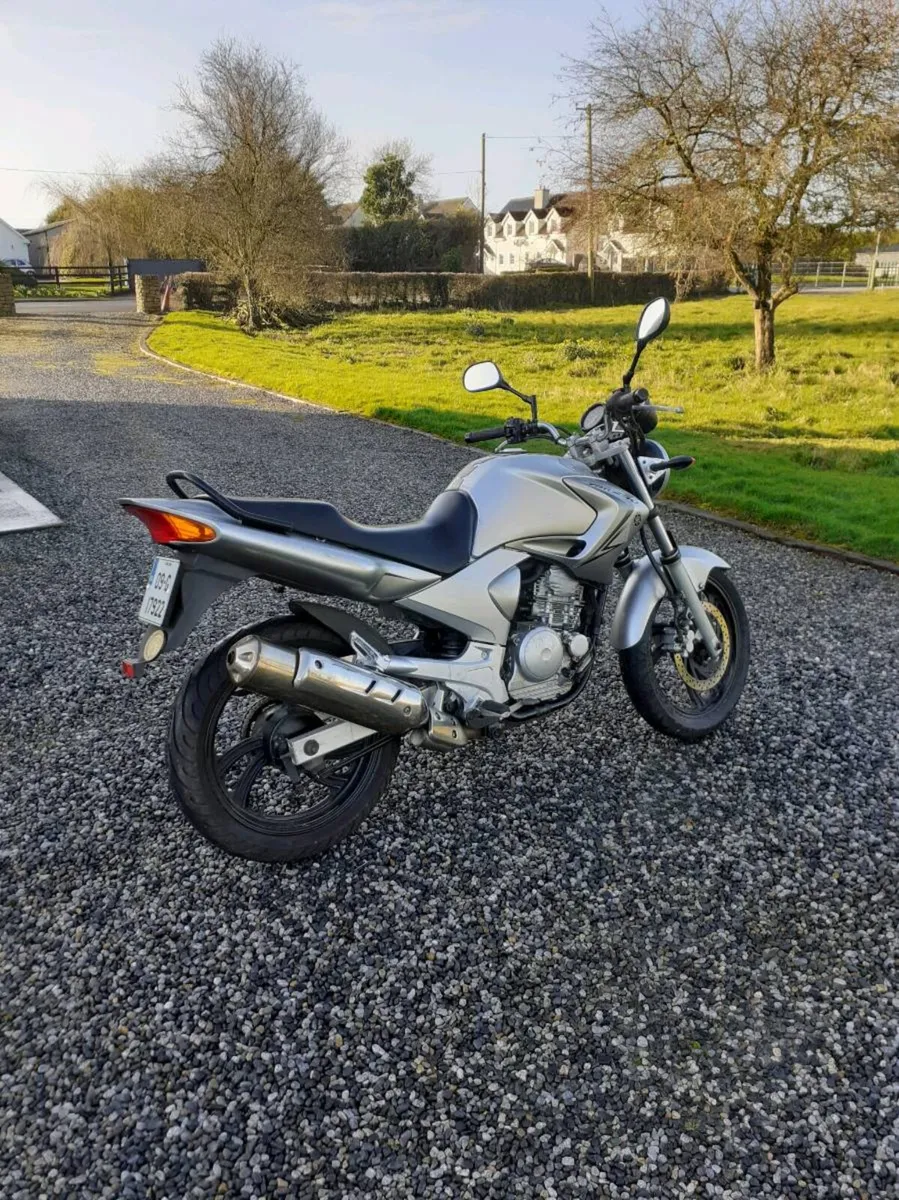 Yamaha ybr 250cc - Image 2