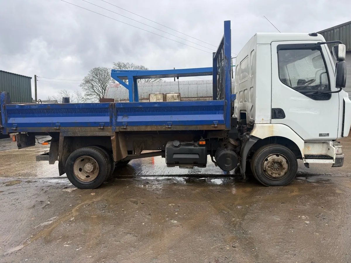 Renault Tipper - Image 2