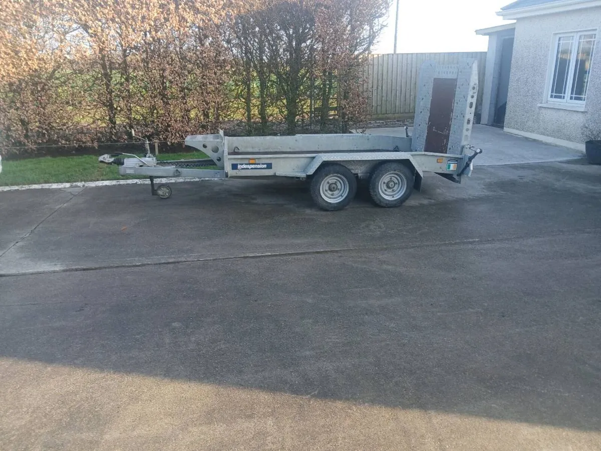 Plant trailer - Image 1