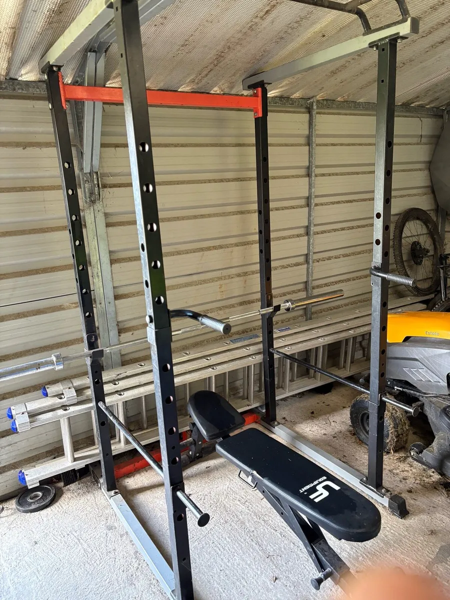 Rack, bench, Bar and weights - Image 2