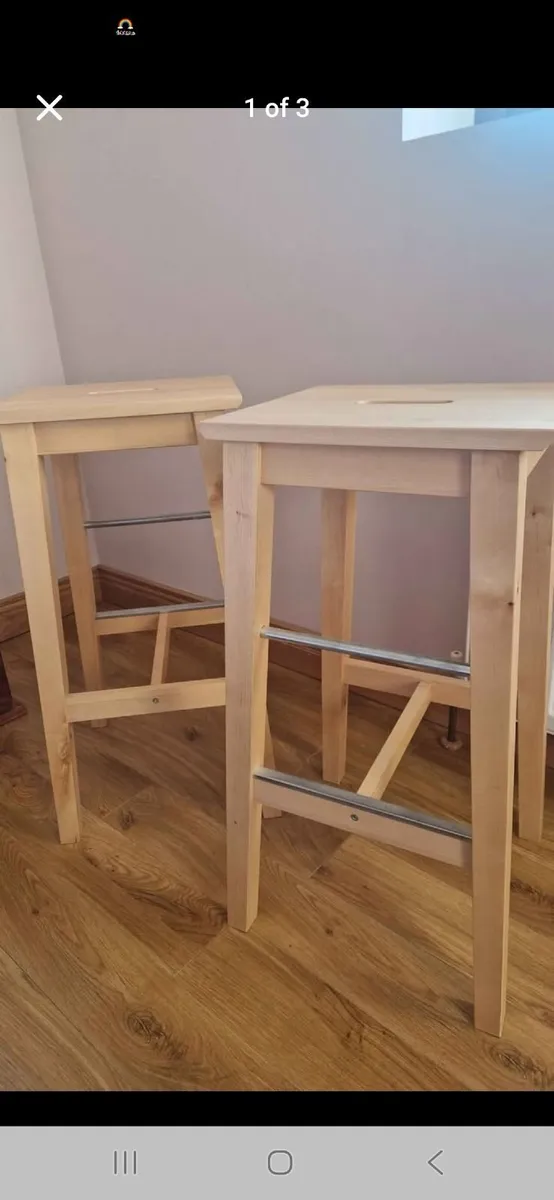 Wooden stool - Image 1