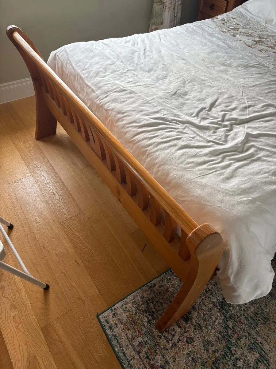 Bedroom furniture - Image 3