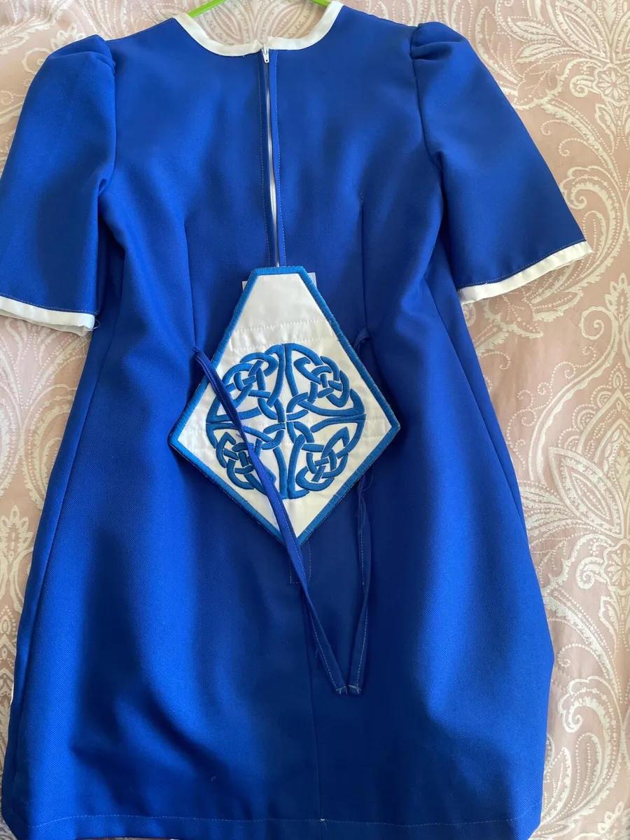 Dancing costume - Image 2