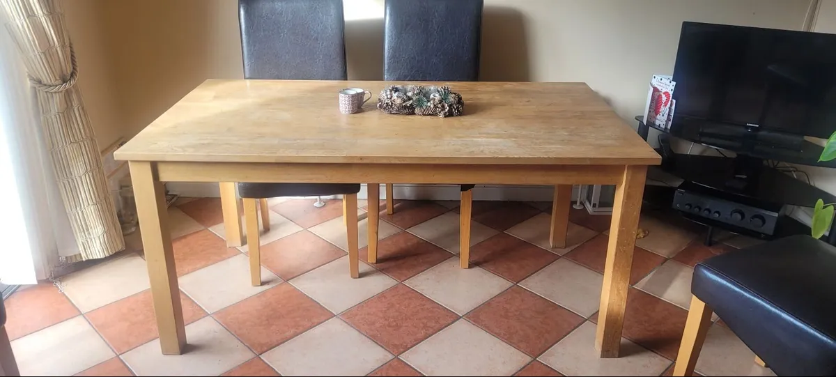 Kitchen Table - Image 4