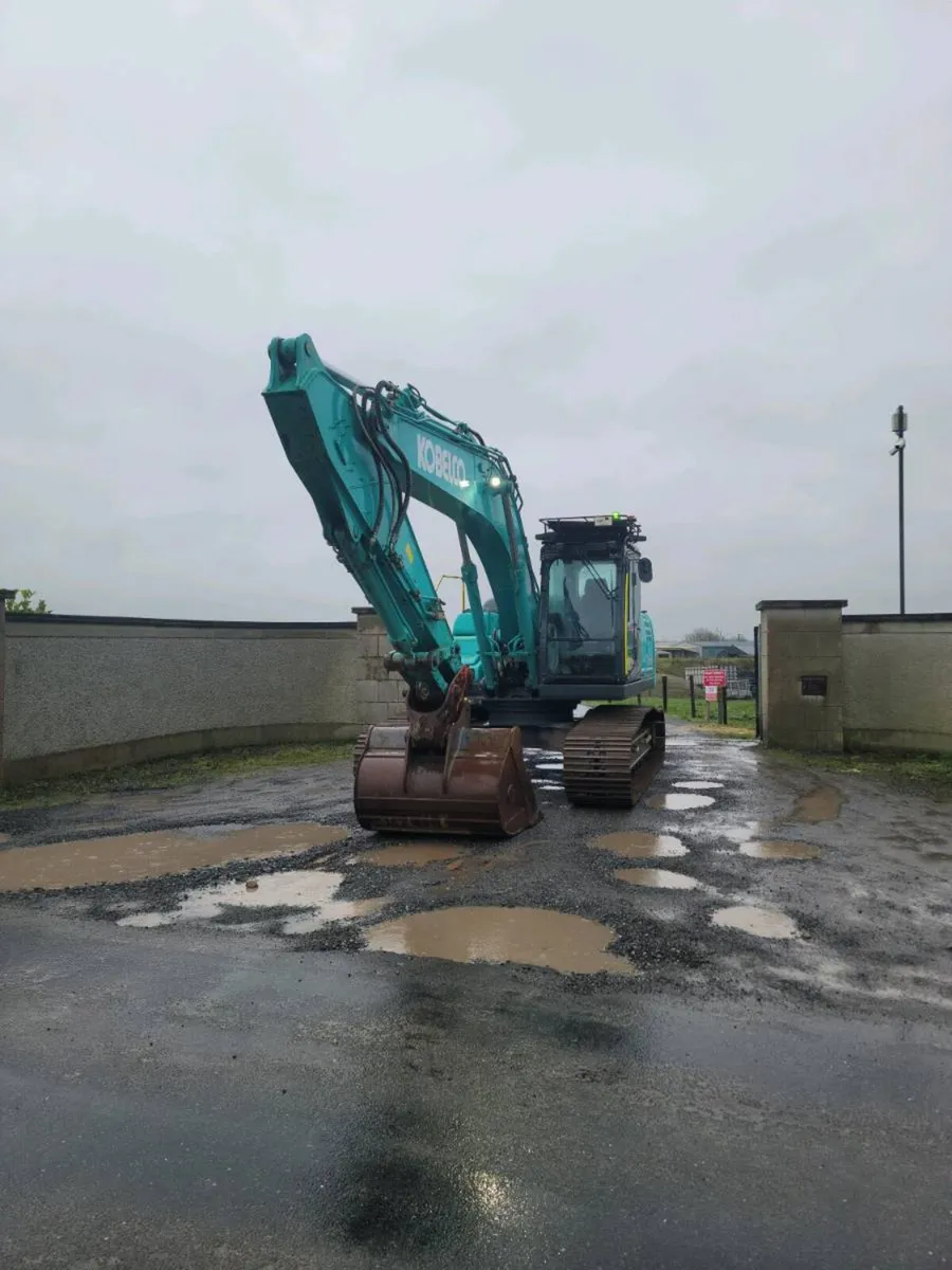 Kobelco sk 210 digger - Image 2