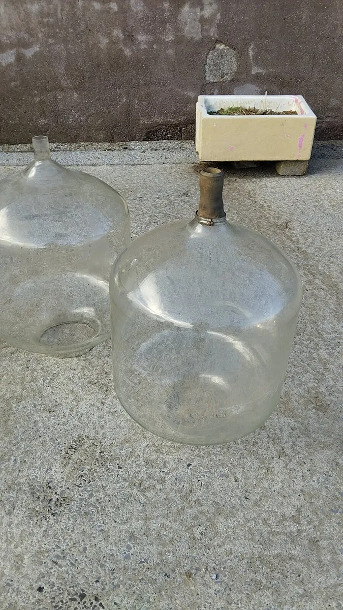 Two 50 milk Litre jars. - Image 1