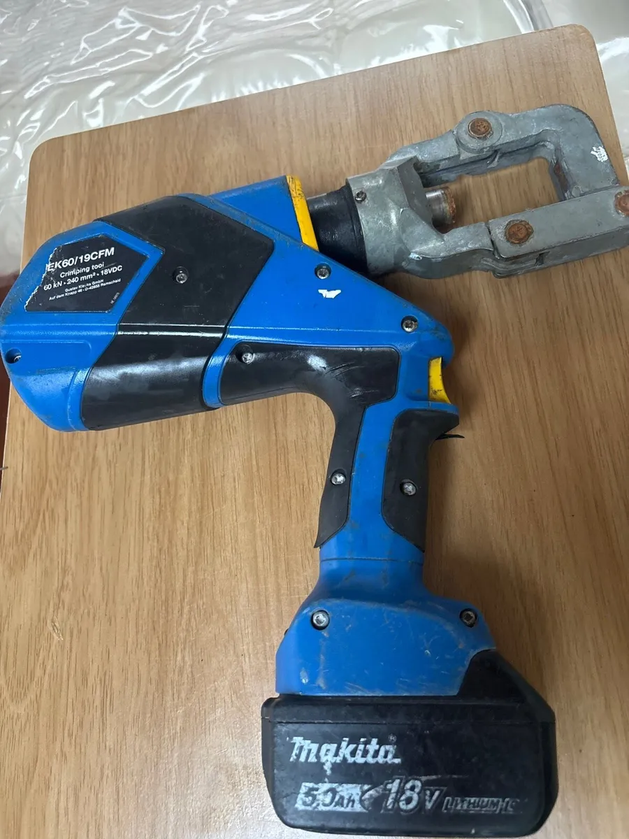 Klauke Hydraulic Crimper 18V - Makita Battery - Image 4