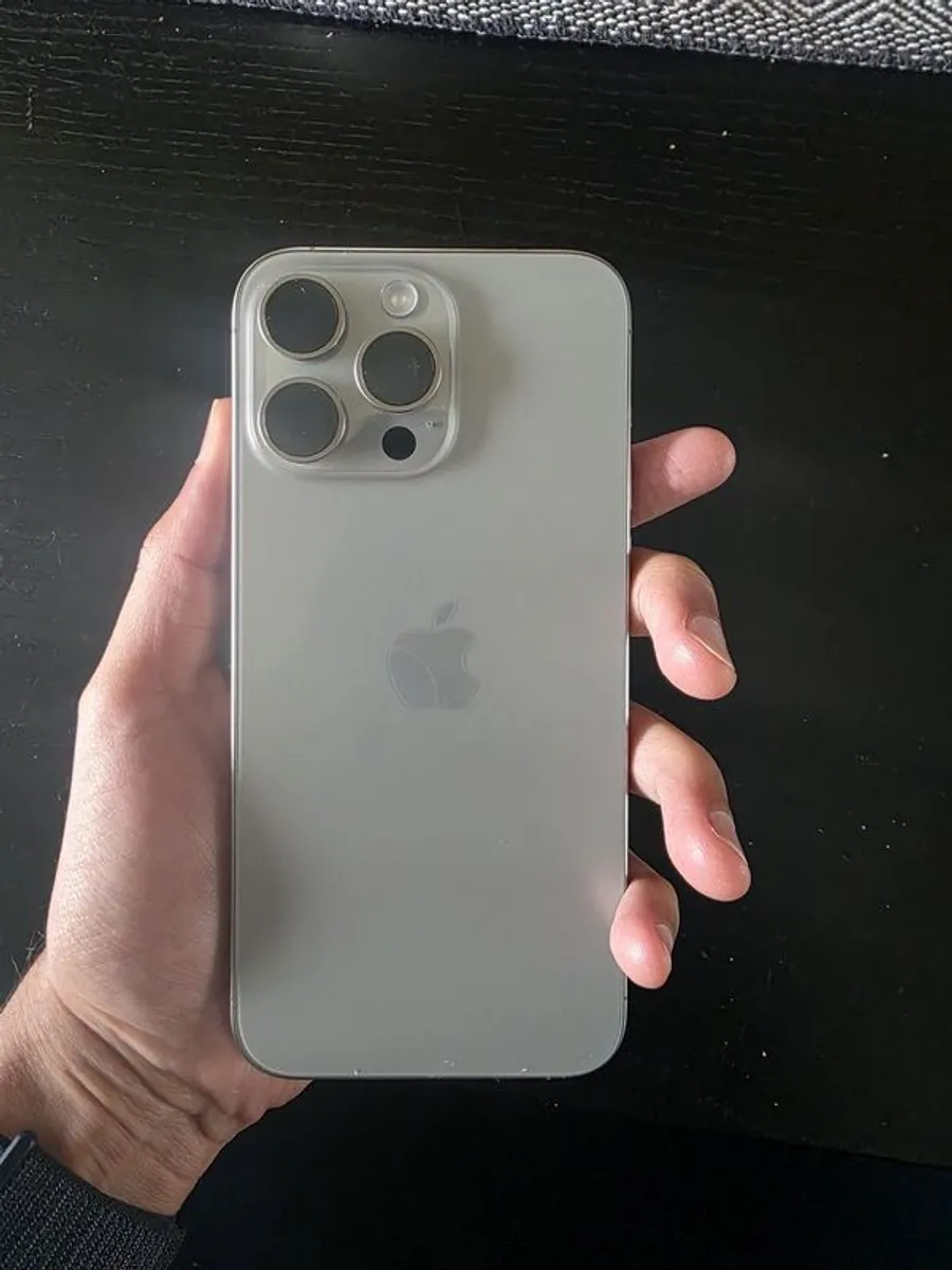 Apple iPhone 15 Pro Max 256gb (like brand new) - Image 1