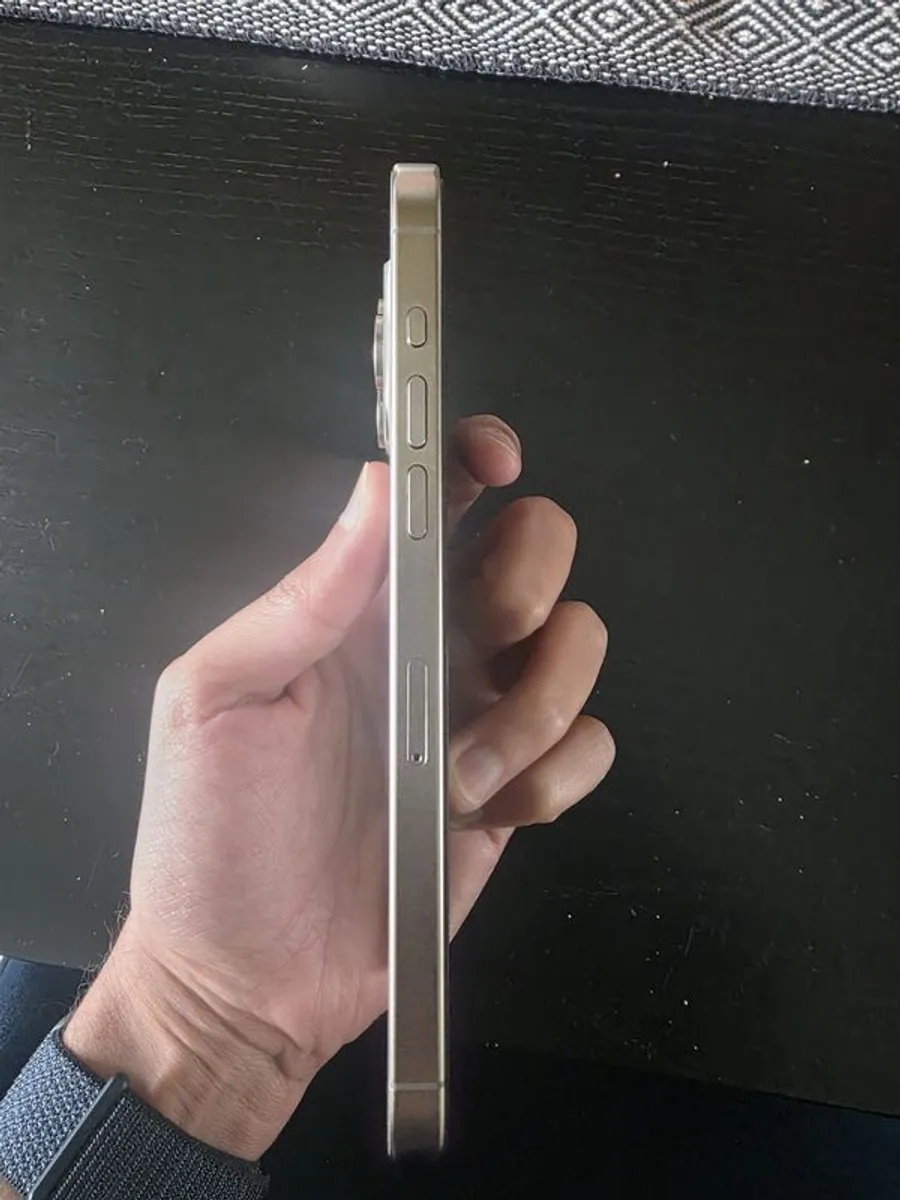 Apple iPhone 15 Pro Max 256gb (like brand new) - Image 2