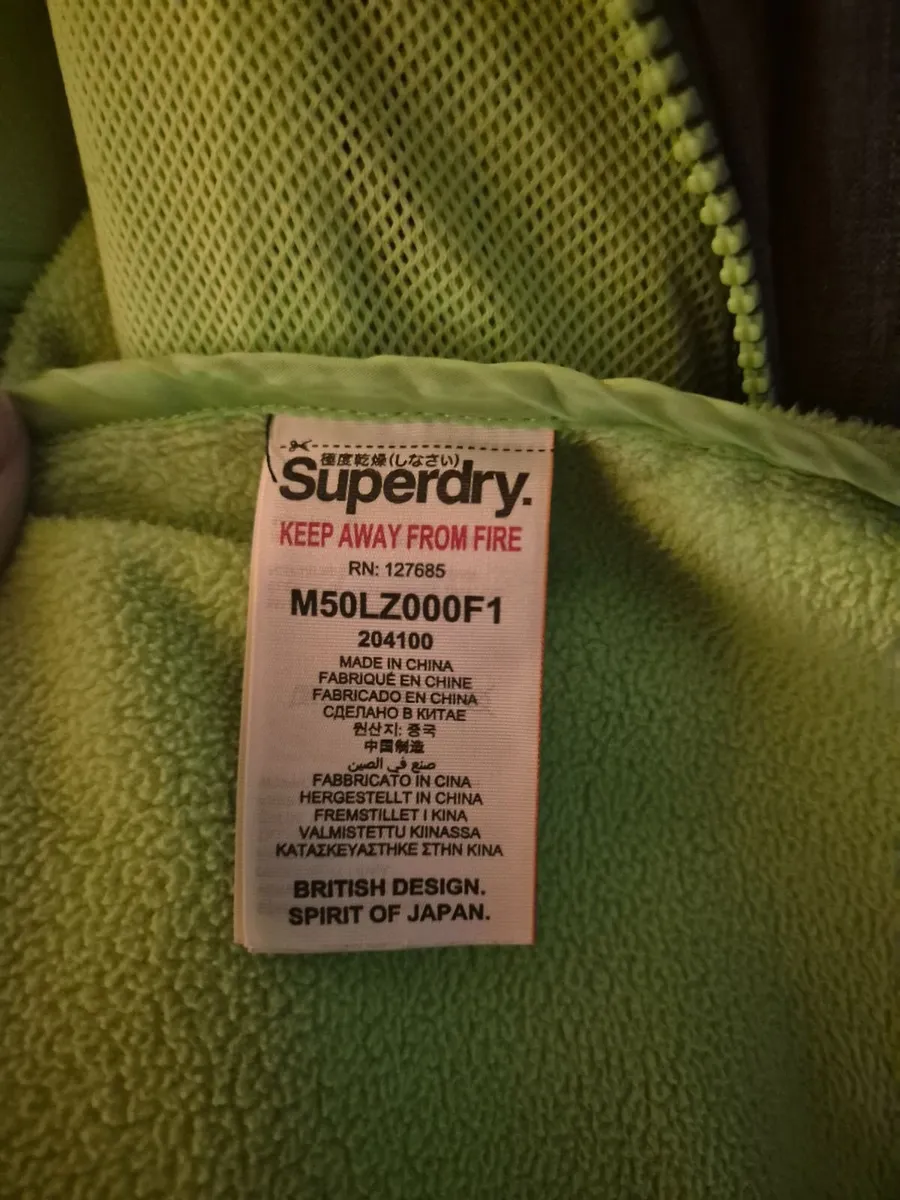 Superdry jacket (suitable for older teenager) - Image 4