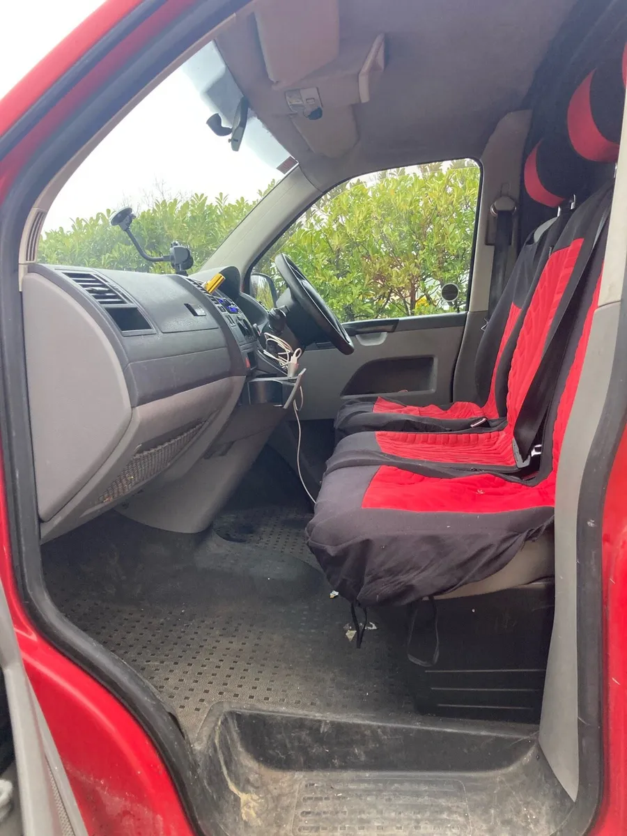 VW Transporter 2.5 - Image 4