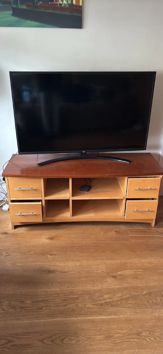 TV Unit - Image 2