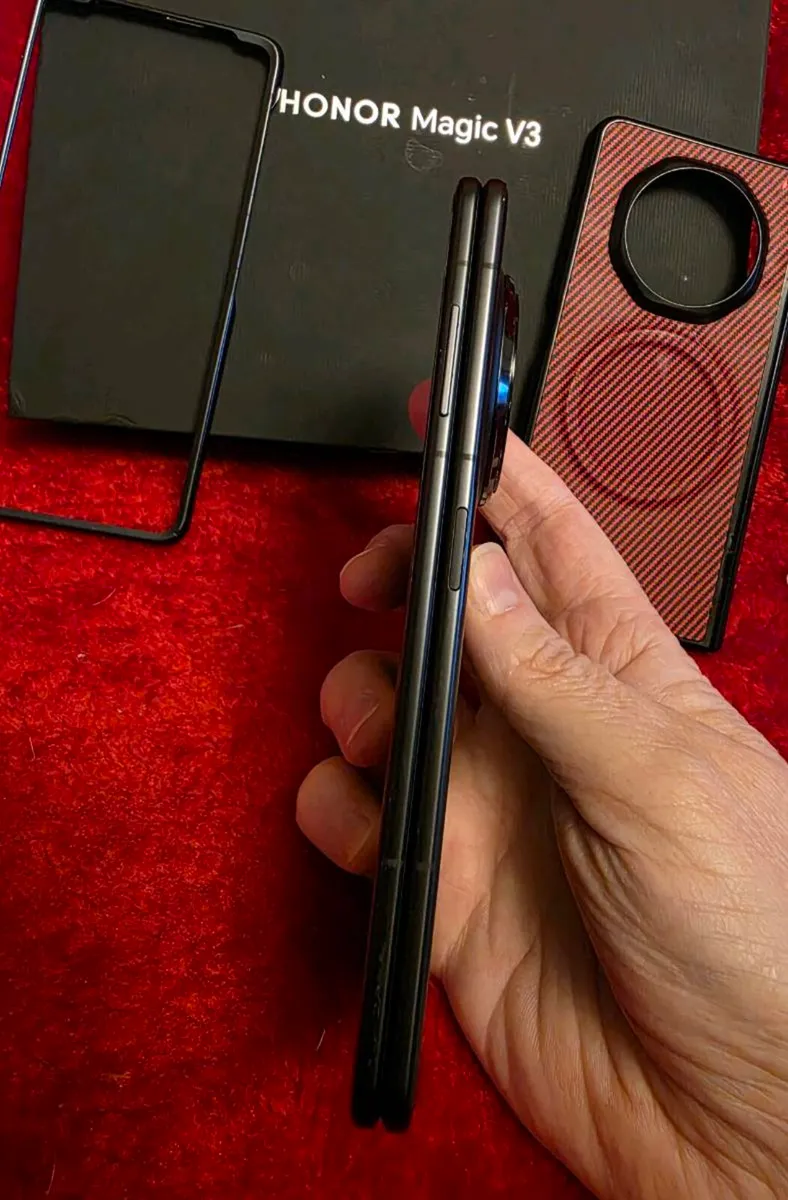 HONOR MAGIC V 3 - Image 2