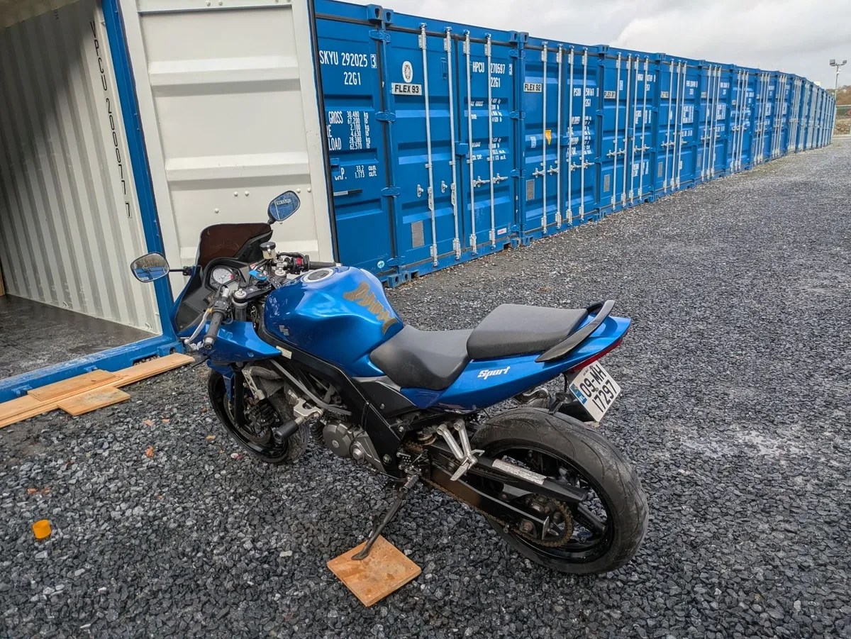 Suzuki SV650S 2009 - Image 2
