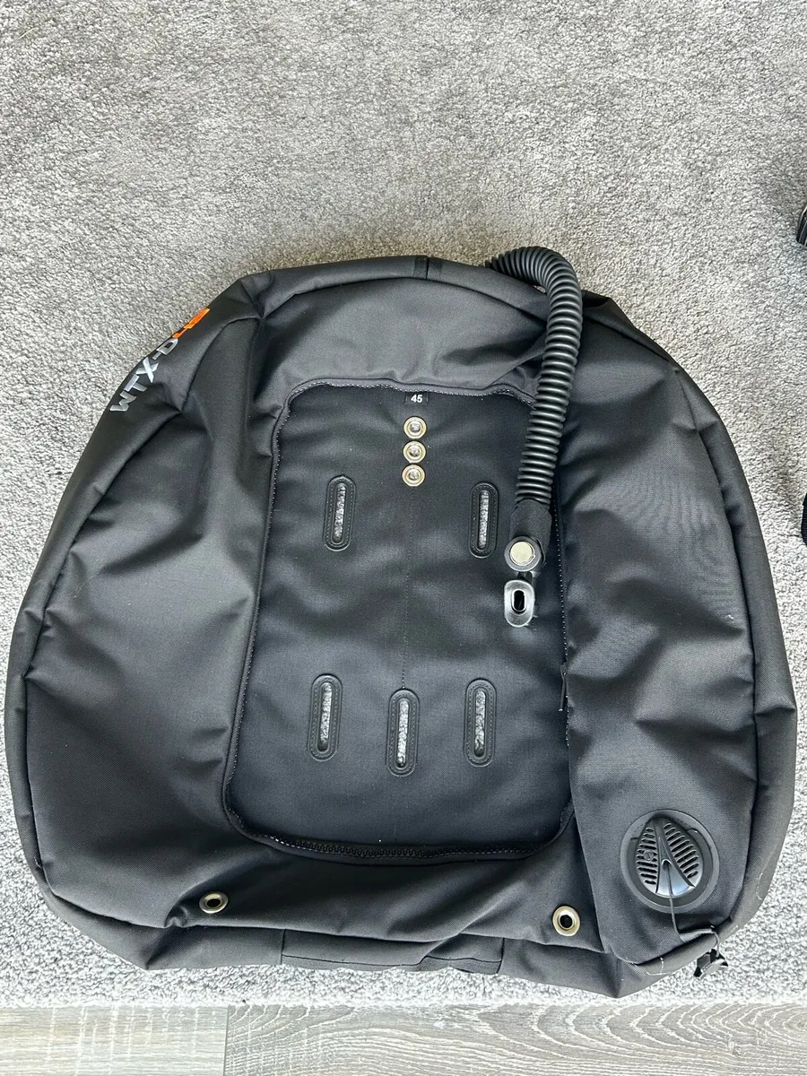 Apeks WTX-D45 Wing, harness & backplate - Image 2