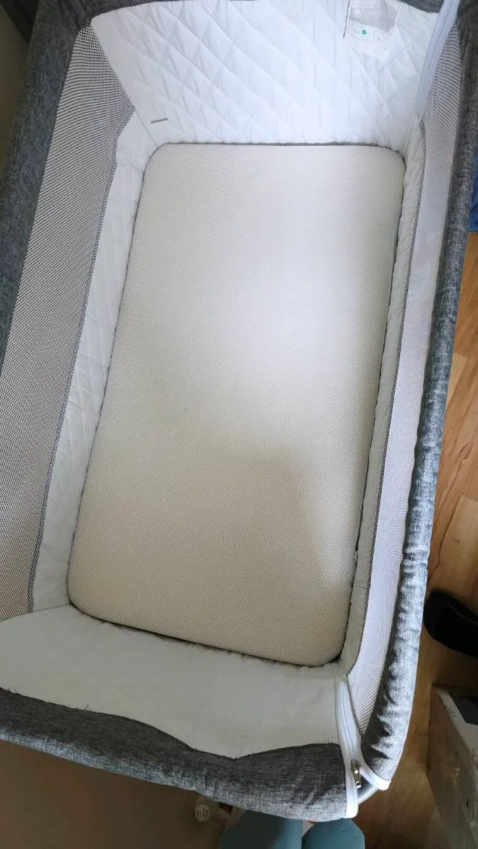 Co-sleeping cot - Image 2
