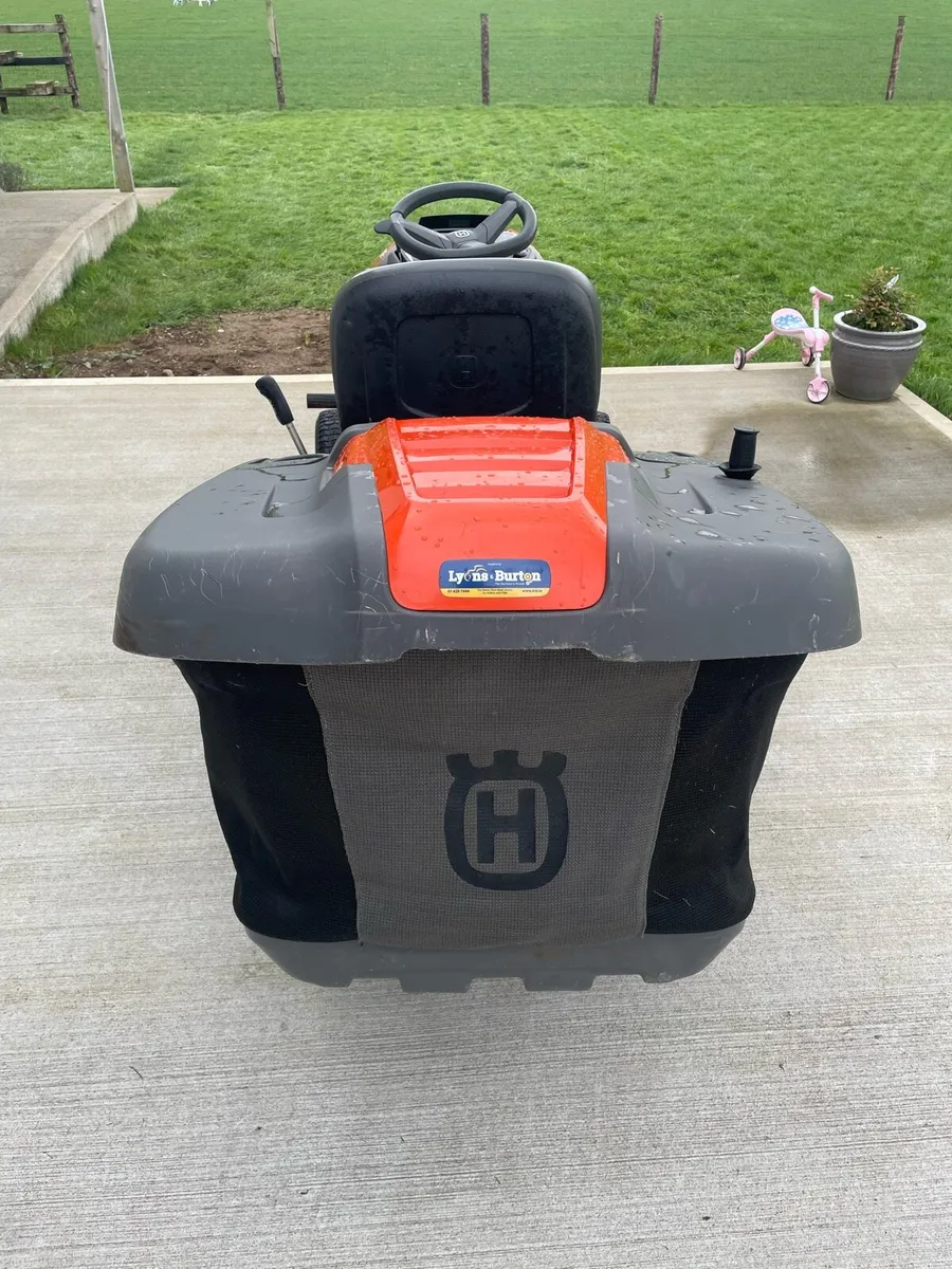 Husqvarna ride on mower - Image 3