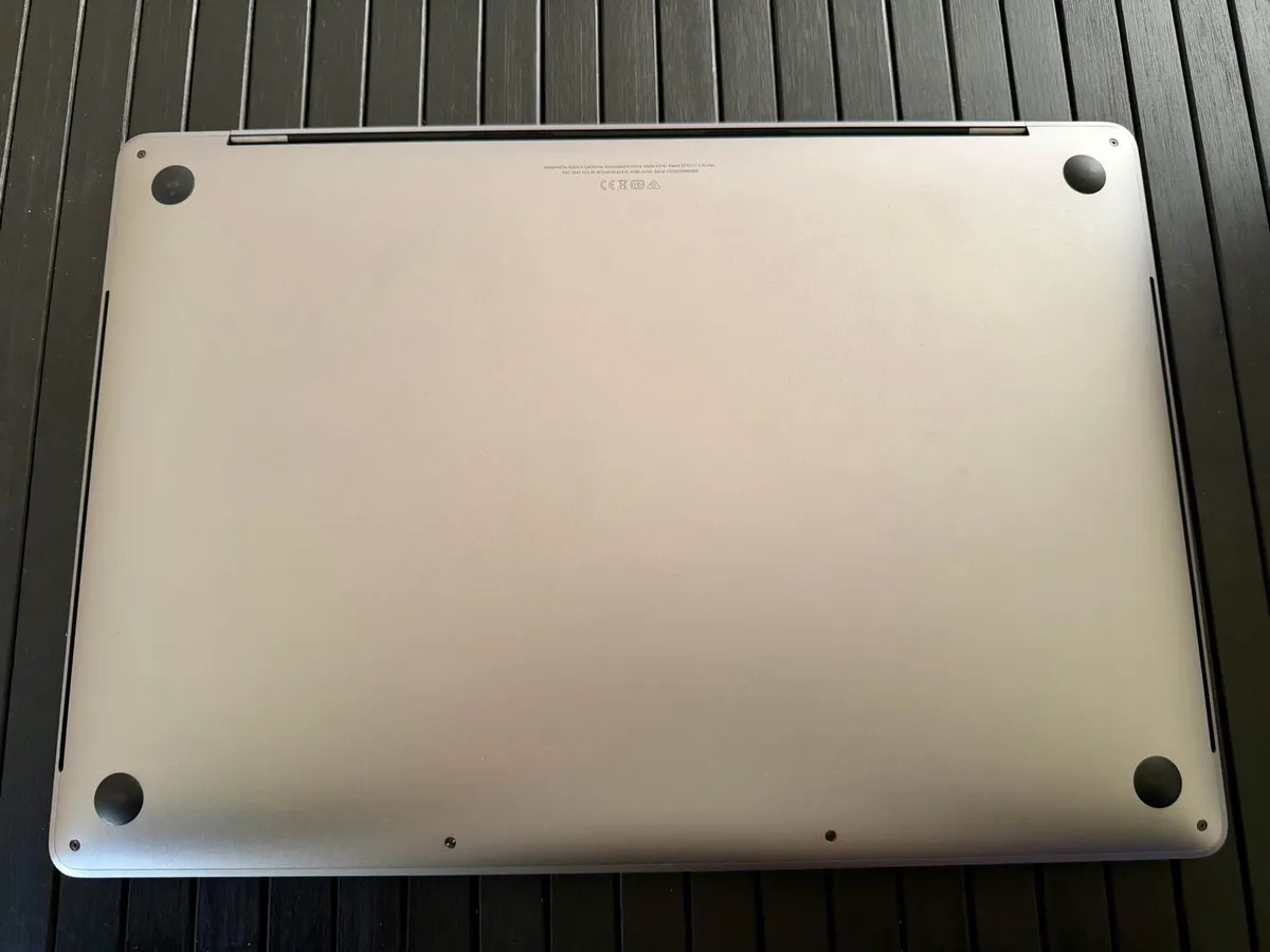 MacBook Pro 16-inch (2019) - i7 /16GB/512GB SSD - Image 3