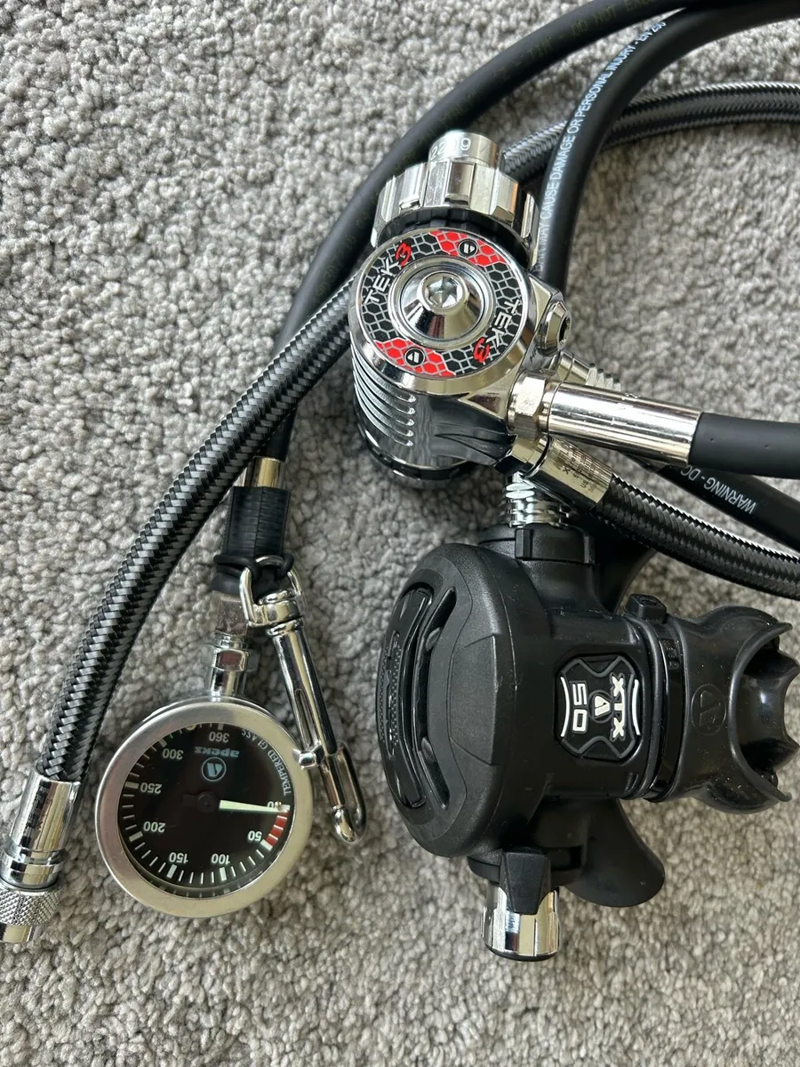 Apeks Tek3 Twin Set Regulators, apeks tech SPG - Image 2
