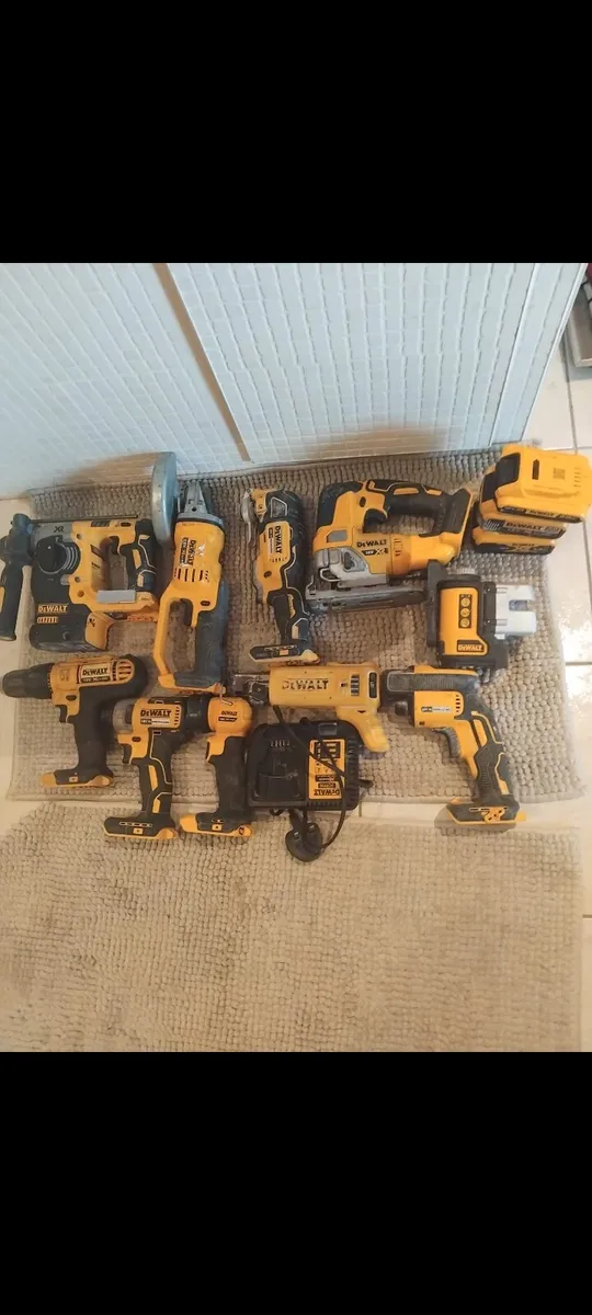 Dewalt tools - Image 1